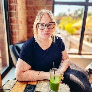 Meet your Posher, Shandra